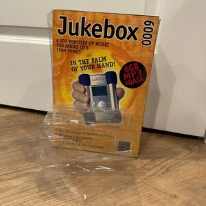 Arches JUKEBOX MP3 player.